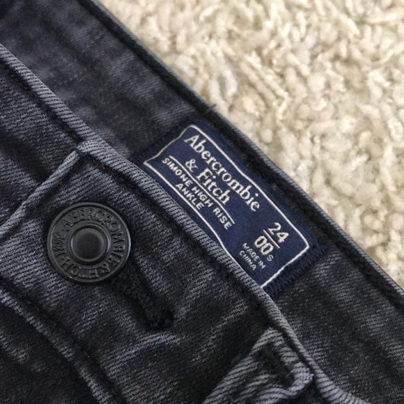 High Rise Distressed Skinny Jeans (Abercrombie) - Picture 2 of 5